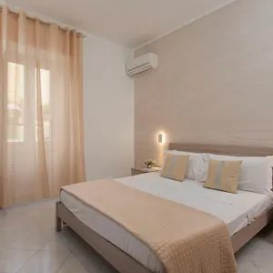 2* Couette-café Carolina 348